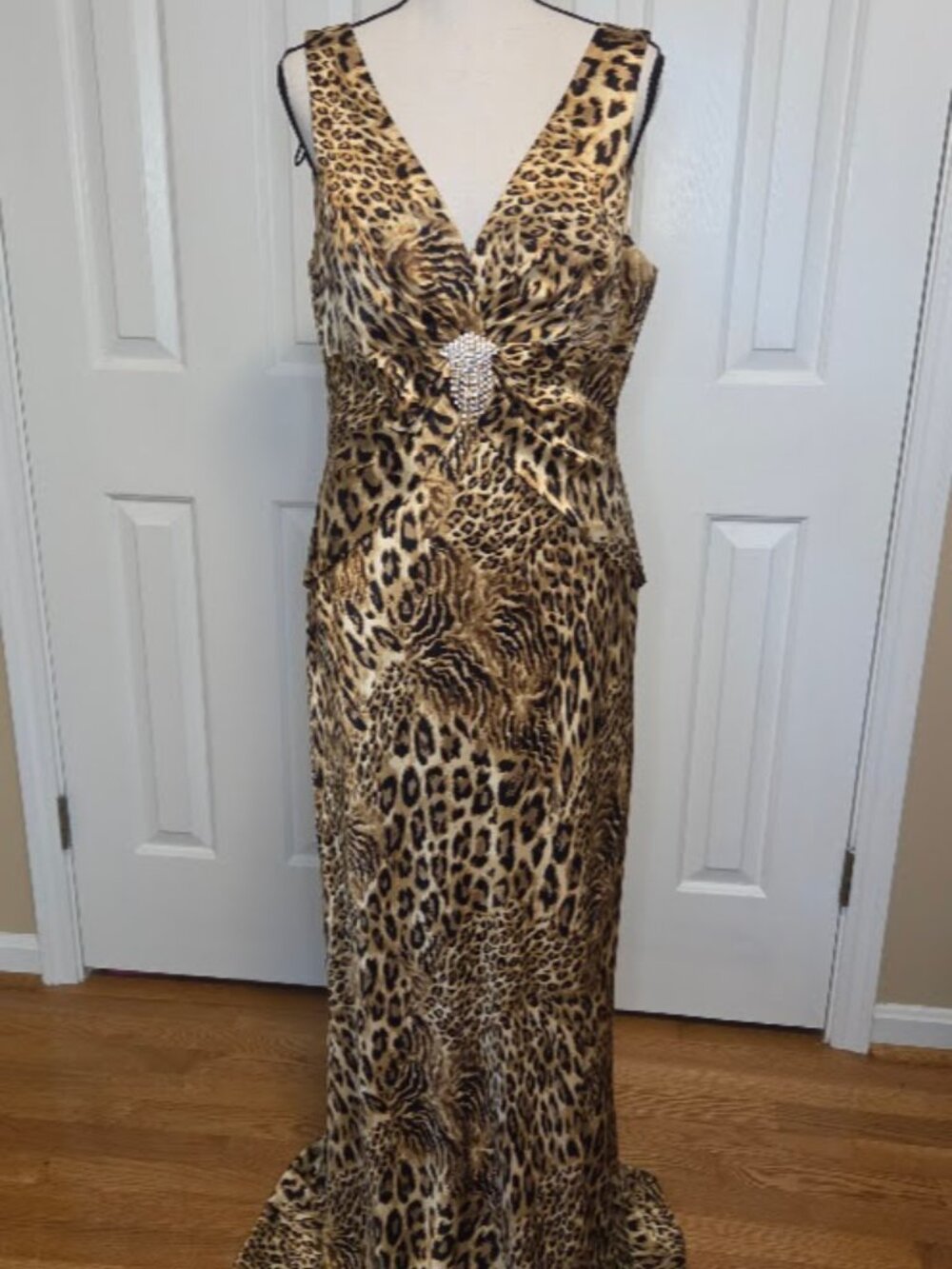 Cachet Size 12 Silk Leopard Animal Print Rhinestone Formal Maxi Gown